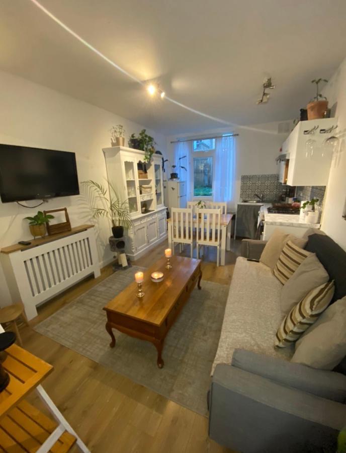 Guest Bedroom With King Size Bed In Brixton 伦敦 外观 照片